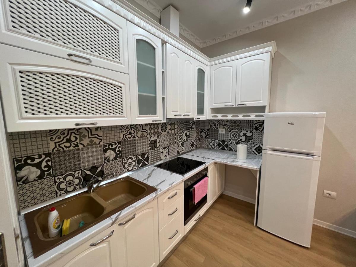 Leti Apartaments 21 Dhjetori Sc Tirana Kültér fotó